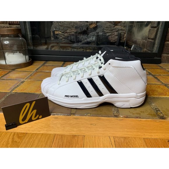 Mens Adidas Pro Model 2G White Black Athletic Basketball